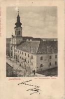 Dunaföldvár, Ferences zárda (lyuk / pinhole)