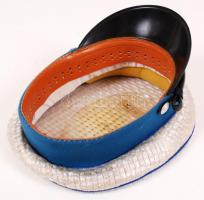 Cca 1980 rendőr sapka vörös csillaggal,  méret: 54