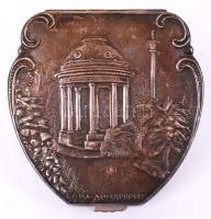 Ezüstözött, fém púdertartó a szocsi dendrárium domborműves látképével, belül ép tükörrel, eredeti pú...