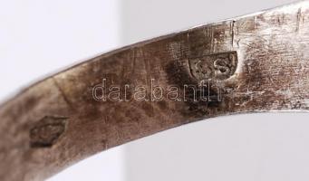 Ezüst (Ag) pecsétgyűrű / 
Silver seal ring, s: 62, 4,1gr