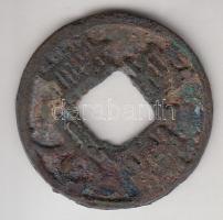Kína Császárság / Tang Dinasztia / Su Tsung 756-762. 1C "Chien-Yuan Chung-Pao" (2.02g) T:3 China Empire / Tang Dynasty / Su Tsung 756-762. Cash "Chien-Yuan Chung-Pao" (2.02g) C:F
