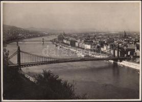 1929 Kinszki Imre (1901-1945): Látkép a Gellért hegyről. Vintage fotó, hátoldalán szerzői pecséttel jelzett, feliratozott, 12x16cm