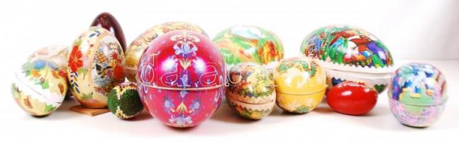 Fém, fa, papír, kerámia, klf méretű tojások