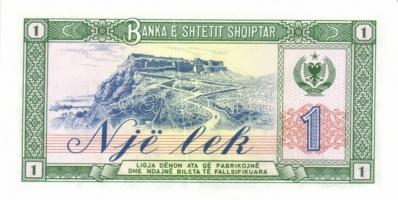 7db klf modern bankjegy vegyesen T:I
7pcs of different mixed banknotes C:UNC