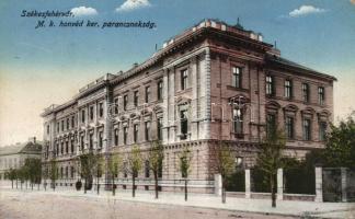 Székesfehérvár, Magyar királyi honvéd kerületi parancsnokság (lyuk / pinhole)