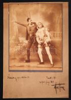 1917 "Ich fühl junges Blut..." Jelenet Charles Gounod Faust c. operájának kuttenbergi (Kutná Hora-i) előadásából megfejtésre váró aláírással, kartonon /  Scene from Gounod's Faust presented at Kutná Hora in 1917, 21x17cm (31x21cm)