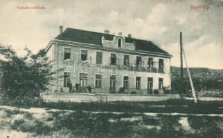 Révfülöp, Hullám szálloda