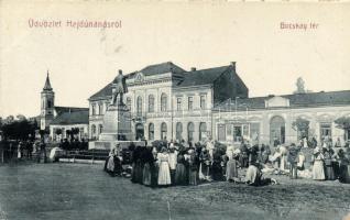 Hajdúnánás Bocskai tér, Ercsey Károly üzlete, gyógyszertár, piac (kis szakadás / small tear)