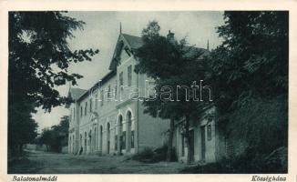 Balatonalmádi, községháza