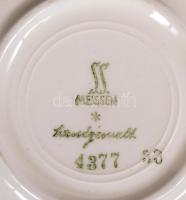 SS. Meissen sérült csészealj, d:15 cm, Schumann Arzberg áttört tányér, jelzett, hibátlan, d:19 cm