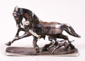 1867-1872 Ló, lovas és kutyája. 750/1000 tisztaságú ezüst (Ag) figura monarchiabeli jelzéssel, VV mesterjeggyel (lovason apró sérülés) / Horse, jockey and dog, silver figure with 750 fineness hallmark of the Austro-Hungarian Empire and maker's mark (minor fault on jockey figure), 5x3x1cm, 26,9gr