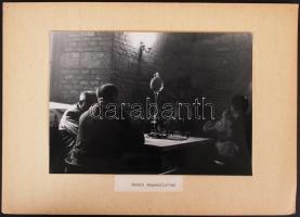 Cca 1950-1960 Pethő: Megszállottak; vintage fotó; képméret 18x24 cm, karton 24x34 cm