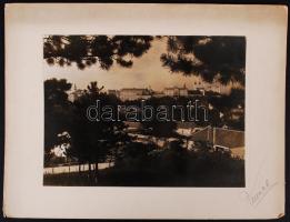 Cca 1930-1940 Kollár fotó: Veszprém látképe; vintage, aláírva, hidegpecséttel a sarkában; fotóméret 17x23 cm, karton 24x32 cm