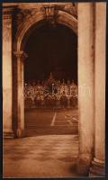 Cca 1930-1940 Kerny István (1879-1963): A velencei Szent Márk templom éjjel; Vintage fotó, hátoldalán szerzői pecséttel jelzett, 36x21 cm