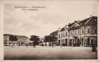 Dumbraveni, main square, Erzsébetváros, Fő tér