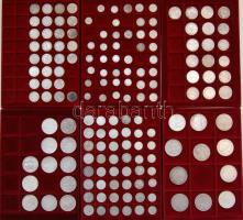 Oroszország/Szovjetunió gyűjtemény jobbakkal, 965db, ebből 161db Ag az 1700-as évektől modern időkig, 9 berakóban + 1 hordozható bőröndben T:PP,1,2,3,4 Viszonteladásra vagy gyűjtésre is kiválóan alkalmas!