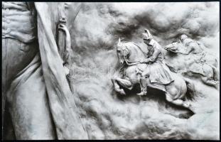 Mastroianni's Napoleon sculptochromie series; special puzzle postcards of 10 pieces - unused, v...