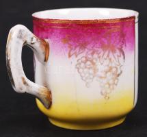 Kávés csésze, kislány és kisfiú képével, matricás, jelzés nélkül, kopott, hibátlan, alj nélkül