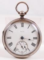 1883 Hátulkulcsos, spindli szerkezetű, ezüst (Ag) zsebóra porcelán számlappal, másodpercmutatóval, londoni jelzéssel, hozzá való kulccsal (a számlapon hajszálrepedések) / Key-wind, key-set silver pocket watch with verge escapement, glass hunter case, porcelain dial, sub-second dial, London hallmark (minor fault on dial), br: 114,9gr