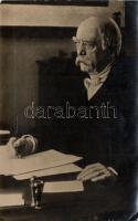 Bismarck in seinem Arbeitszimmer / Bismarck in his office