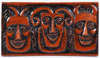 Pázmándi Antal (1943-): Busók. Mázas kerámia falikép, apró máz hibával, jelzett, 16×28 cm