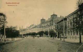 Székesfehérvár, Vörösmarty tér (EB)