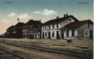 Lipótvár, railway station
