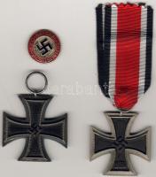 D.Reich 1939. Vaskereszt (Eisernes Kreuz) II.oszt. Ag/vas T:2 + hasonló utánzat szalaggal fém + N.S.D.A.P. pártjelvény T:2