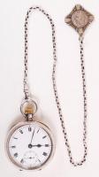 cca 1910 925-ös tisztaságú, porcelán számlapos, másodpercmutatós, ezüst (Ag) zsebóra ezüst (Ag) lánc...