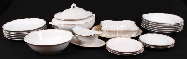 Zsolnay étkészlet, jelzett, kopott aranyozással, kisebb lepattanásokkal, repedésekkel, összesen:23 d...