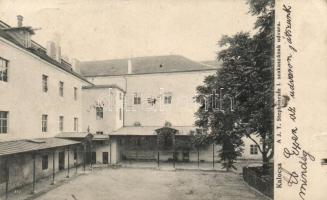 Kalocsa a Jézustársasági Stephaneum I. szakaszának udvara (b)