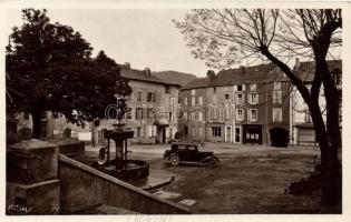 Lacaune les Bains (Tarn), Place du Griffoul / square