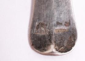 3 db ezüst (Ag.) kiskanál, jelzett, monogramos, h:15 cm, nettó:79 g