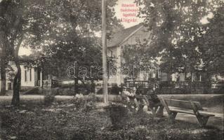 Ungvár, Széchenyi liget / grove (EK)