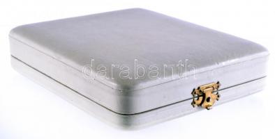 Gáll Gyula (1939-) 1972. "15 éves a Velence Tavi Intéző Bizottság" ezüstözött Br plakett (...