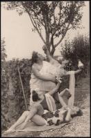 cca 1920-1930 Sümegi László: Bacchus imádása.3 db vintage fotó a Szentpál Olga mozgásművészeti iskol...