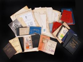 cca 1920-1960 Nagy okmány és nyomtatvány tétel, benne 20 db igazolvány, útlevél