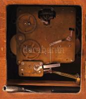 Stocker német kandalló óra, kulccsal, nem működik, hiányos, 29×49 cm