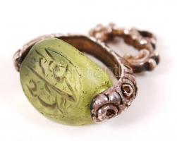 Gazdagon díszített ezüst (Ag) pecséthenger, féldrágakő, mindegyik oldalán arab felirattal, bruttó: 1...