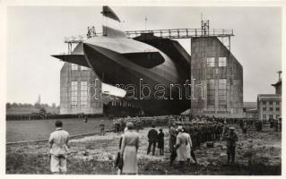 Graf Zeppelin 'zur Erinnerung an den Besuch in der Zeppelin Luftschiffwerft'