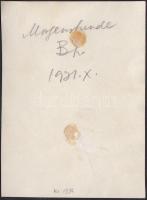 1931 Kinszki Imre (1901-1945): "Morgenstunde" - Reggeli óra. Vintage fotó, jelzés nélkül, ...