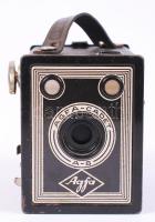 cca 1941. Afga-Cadet A8 dobozgép. Német gyártmány. A 8as afga roll filmes. Képmérete: 6x4cm (Javításra szorul.) /  Afga-Cadet A8 box camera. Made in Germany. 6x4 roll film (Needs repair)