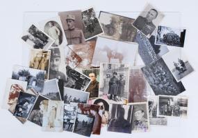 cca 1900-1940 Katonai fotótétel, némelyik feliratozott, 44db, kfl méretben /  Military photos, 44pcs, various sizes