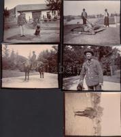 cca 1890 Vadászati fotótétel: 5db fénykép vadászokról, zsákmányról / Hunters photos, 7x10cm