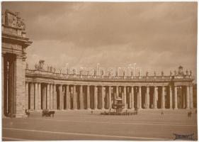 cca 1930-1935 Kerny István (1879-1963): Róma, Szent Péter templom, oszlopcsarnok. Vintage fotó, jelzett, hátoldalán feliratozott, aláírt, 20x28cm