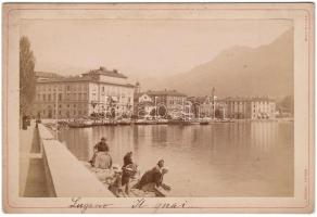 cca Luganoi mosónők, keményhátú fénykép / Laundrywomen in Lugano, 11x16cm