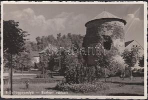 Szilágysomlyó, Báthory-várkert / castle garden