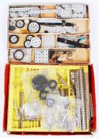 cca 1950 Mechanika éas Construction fémépítőjátékok sok résszel