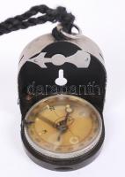 cca 1930 Nyakba akasztható Gamma iránytű bőr tokban, kiváló állapotban / Gamma compass