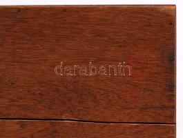Tölgyfa doboz, zárral, kulcs nélkül, az alján sérült, 30x22x10,5cm